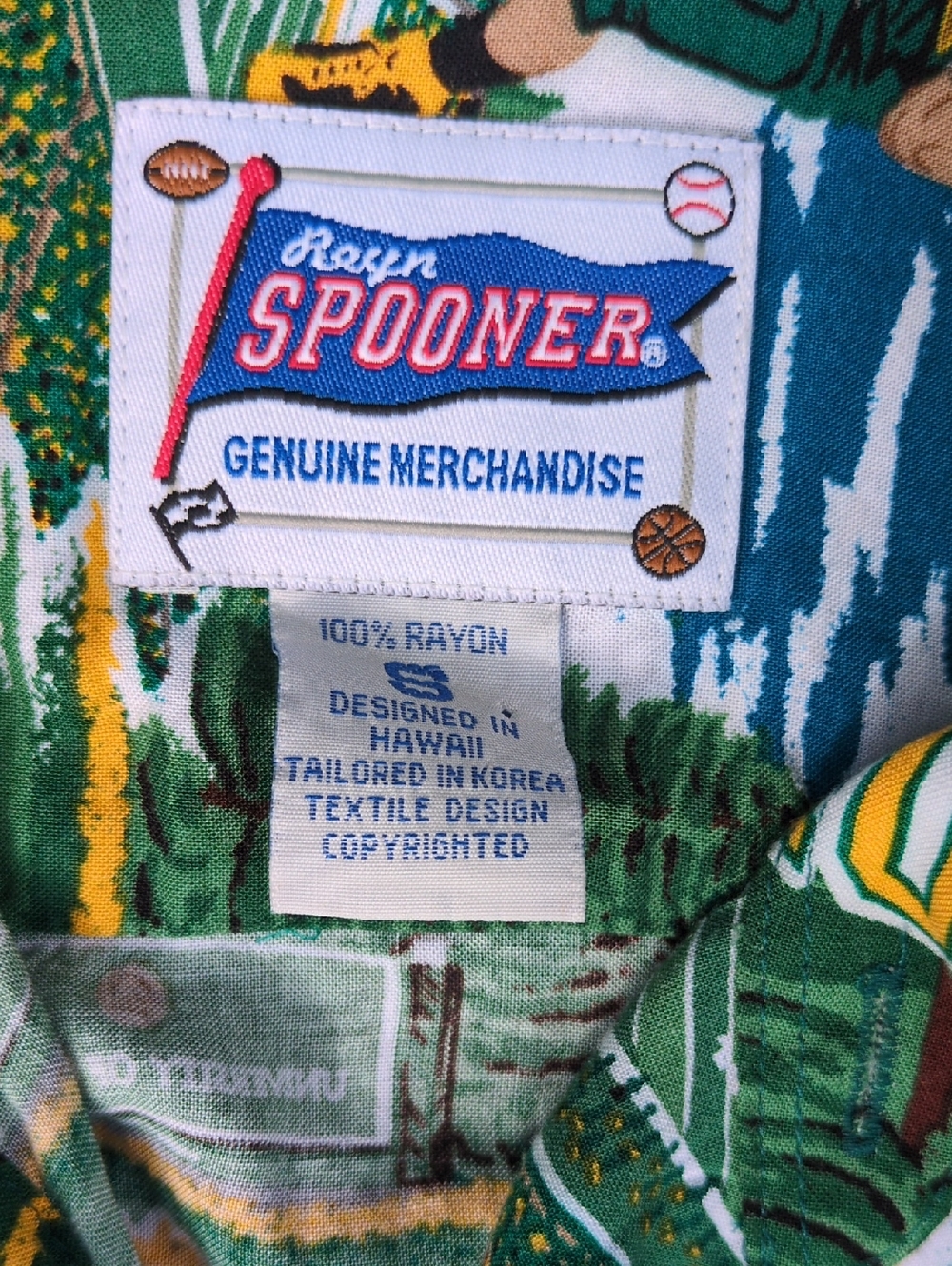 Reyn Spooner Oregon Ducks Shirt Small - Picture 6 of 7